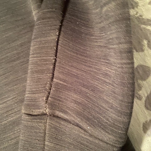 Puma Zip-Up Workout Hooded Sweatshirt - Picture 4 of 6